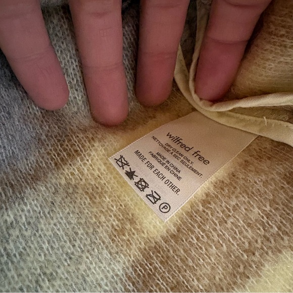 Wilfred Free Ganna Cropped Jacket Aritzia Plaid Wool Shacket Beige Camel Small - Picture 11 of 13